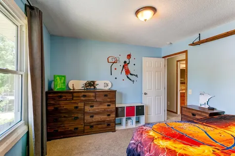 4880 149th Court Apple Valley MN 55124