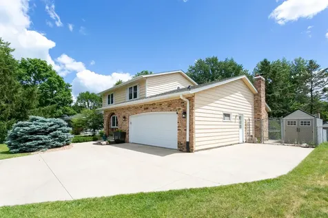 4880 149th Court Apple Valley MN 55124