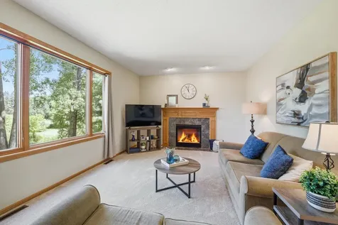 10362 Waterfront Drive Woodbury MN 55129