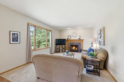 10362 Waterfront Drive Woodbury MN 55129
