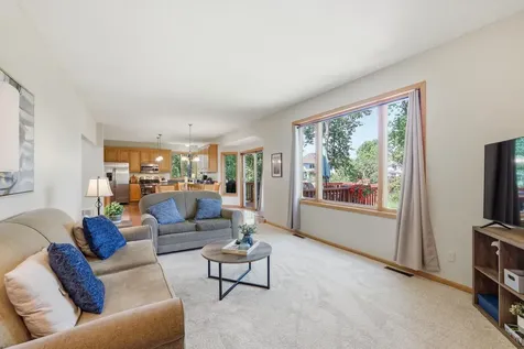 10362 Waterfront Drive Woodbury MN 55129