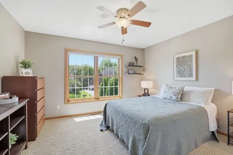 10362 Waterfront Drive Woodbury MN 55129