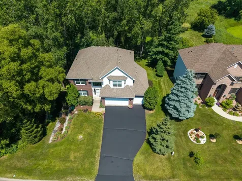 10362 Waterfront Drive Woodbury MN 55129