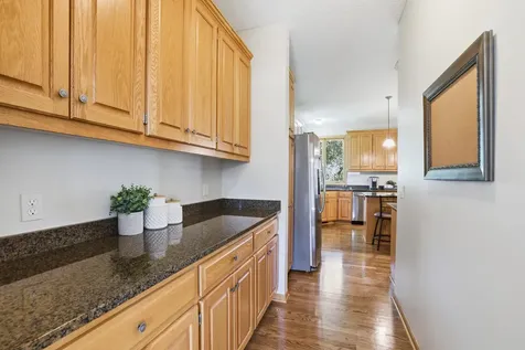 10362 Waterfront Drive Woodbury MN 55129