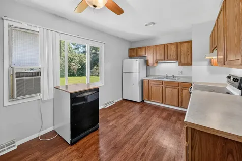 421 W Ash Street Saint Joseph MN 56374