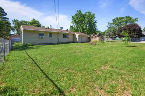 421 W Ash Street Saint Joseph MN 56374