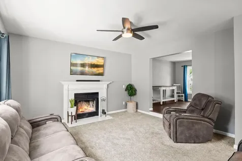 1801 Valley Ridge Trail S Chanhassen MN 55317