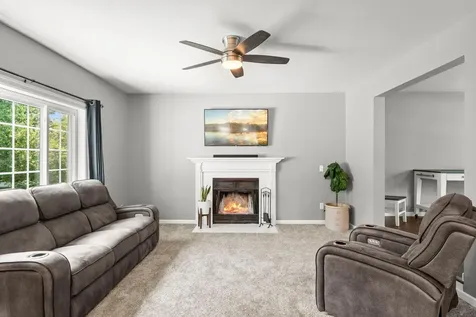 1801 Valley Ridge Trail S Chanhassen MN 55317
