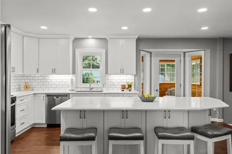 1801 Valley Ridge Trail S Chanhassen MN 55317