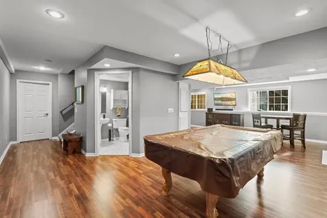 1801 Valley Ridge Trail S Chanhassen MN 55317
