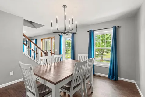 1801 Valley Ridge Trail S Chanhassen MN 55317