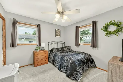 1810 25th Avenue NW Rochester MN 55901
