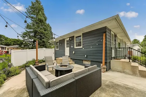 1810 25th Avenue NW Rochester MN 55901