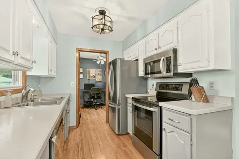 1810 25th Avenue NW Rochester MN 55901