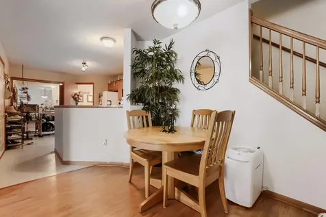 6452 158th Street W Apple Valley MN 55124