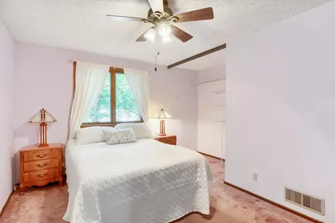 280 Glenmar Avenue Mahtomedi MN 55115
