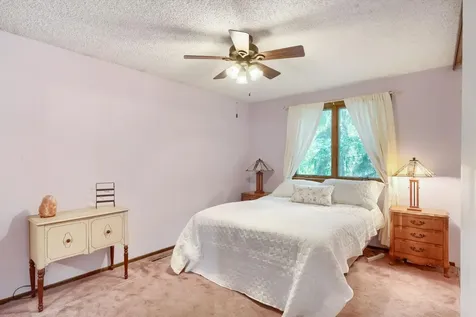 280 Glenmar Avenue Mahtomedi MN 55115