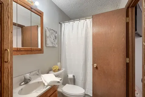 280 Glenmar Avenue Mahtomedi MN 55115