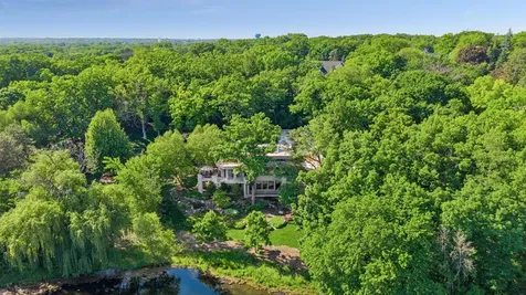 6504 Stauder Circle Edina MN 55436