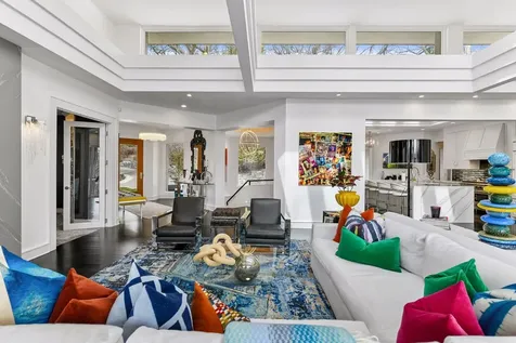 6504 Stauder Circle Edina MN 55436