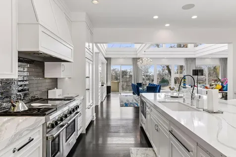 6504 Stauder Circle Edina MN 55436
