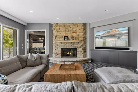 6504 Stauder Circle Edina MN 55436