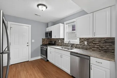 3718 Fremont Avenue N Minneapolis MN 55412