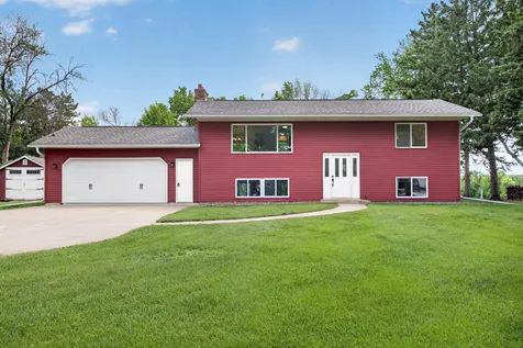 6266 Rivlyn Avenue NW Anoka MN 55303