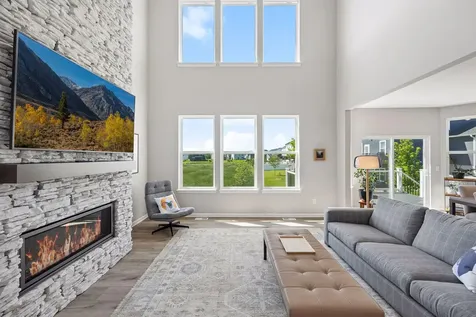 4941 Obsidian Way Victoria MN 55386