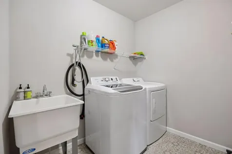 4941 Obsidian Way Victoria MN 55386