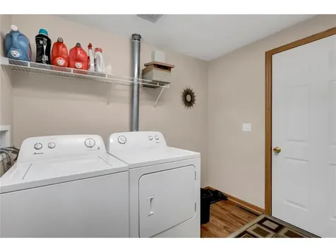 5115 Holly Lane N Plymouth MN 55446