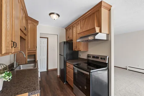 921 11th Avenue S Hopkins MN 55343