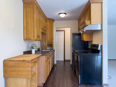 921 11th Avenue S Hopkins MN 55343