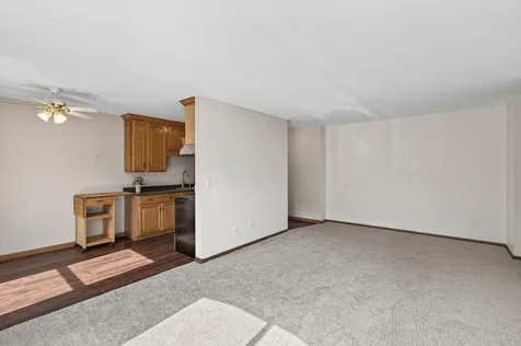 921 11th Avenue S Hopkins MN 55343