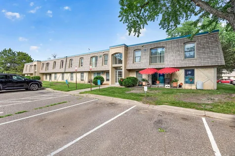 921 11th Avenue S Hopkins MN 55343