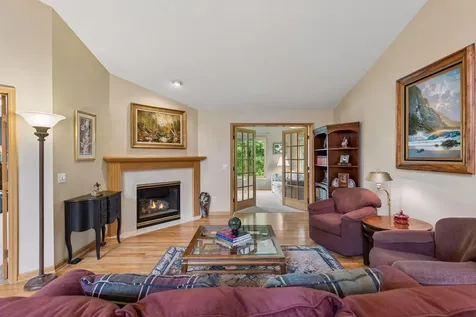 10426 Eagle Pointe Circle Woodbury MN 55129