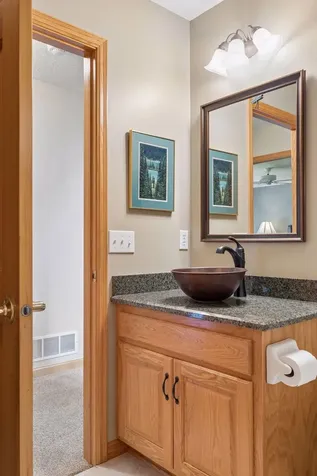 10426 Eagle Pointe Circle Woodbury MN 55129