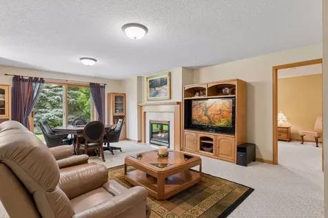 10426 Eagle Pointe Circle Woodbury MN 55129