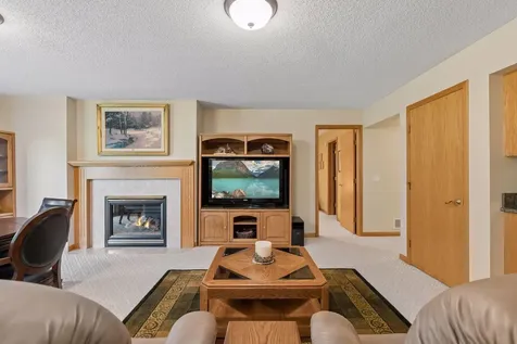 10426 Eagle Pointe Circle Woodbury MN 55129