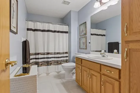 10426 Eagle Pointe Circle Woodbury MN 55129
