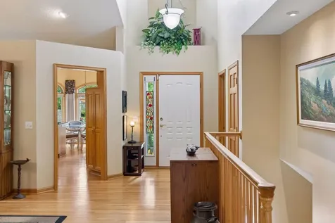 10426 Eagle Pointe Circle Woodbury MN 55129