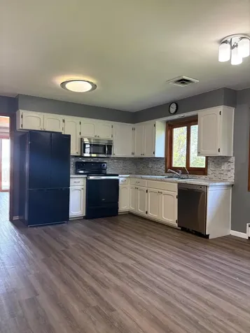 4075 County Road 15 SW Montevideo MN 56265