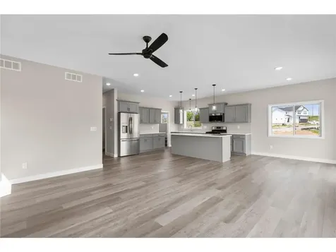 909 Dayton Avenue Saint Paul MN 55104