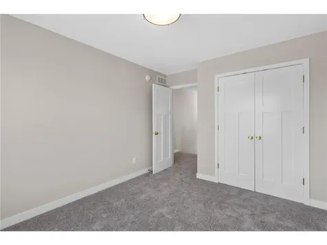 909 Dayton Avenue Saint Paul MN 55104