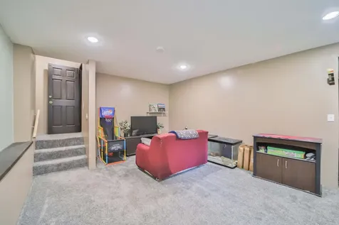 911 8th Street NE Little Falls MN 56345