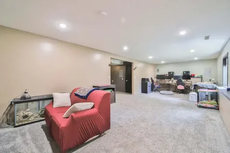 911 8th Street NE Little Falls MN 56345