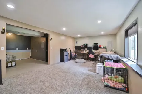911 8th Street NE Little Falls MN 56345