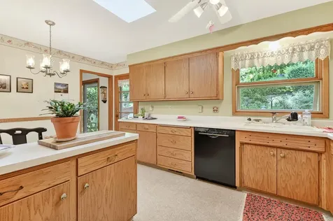 2204 11th Avenue NW Rochester MN 55901