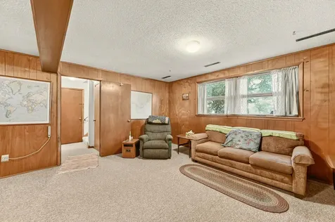 2204 11th Avenue NW Rochester MN 55901
