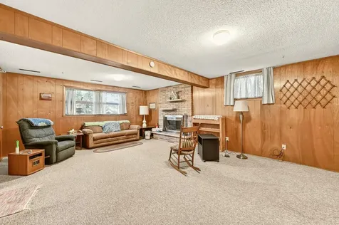 2204 11th Avenue NW Rochester MN 55901